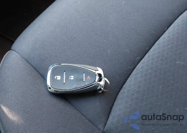 1G1ZB5STXKF117910: 44160753