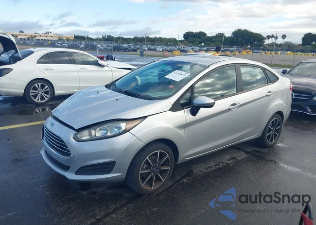 3FADP4BJ4KM102756: 44160871