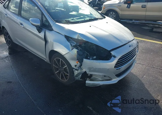 3FADP4BJ4KM102756: 44160871