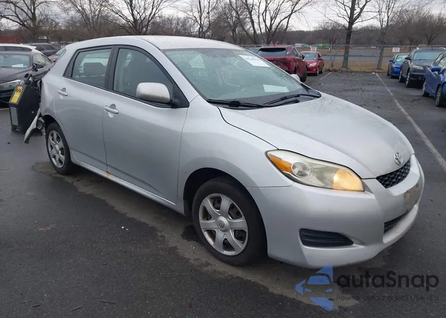 2T1KU40E29C107215: 44160908