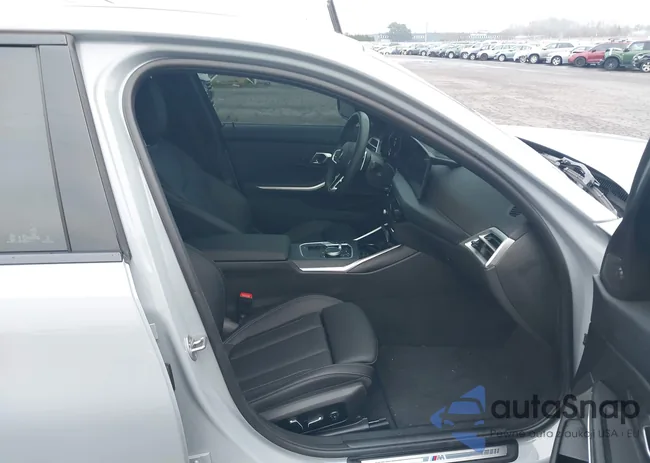 3MW89CW01S8F37600: 44160930