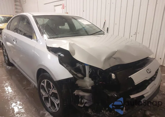 3KPF24AD9LE188171: 44160945