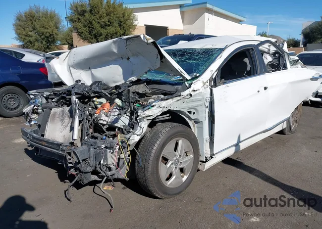 KMHEC4A46CA031284: 44160975