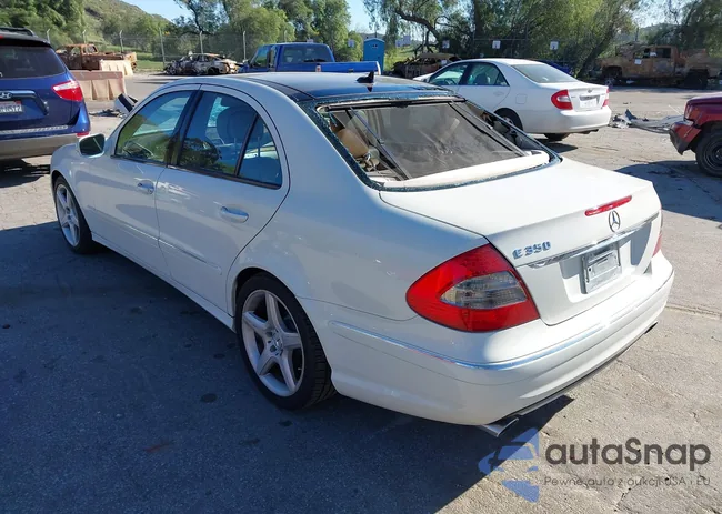 WDBUF56X39B423656: 44160977