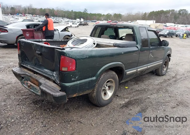 1GCCS19W118228581: 44161005