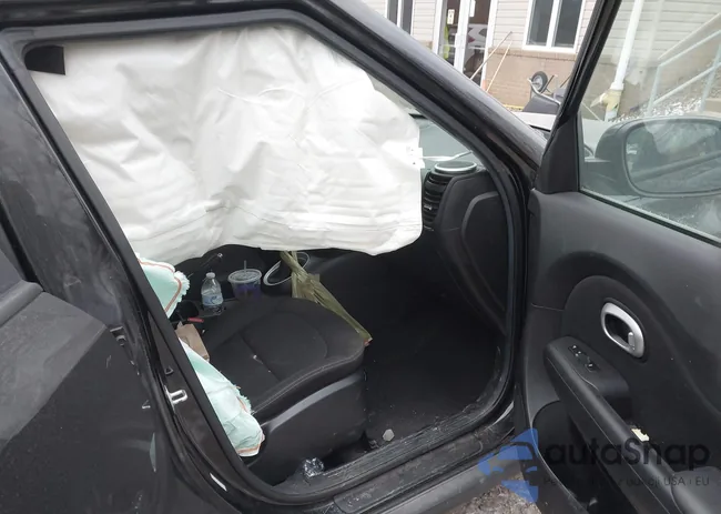 KNDJN2A20G7407688: 44161052