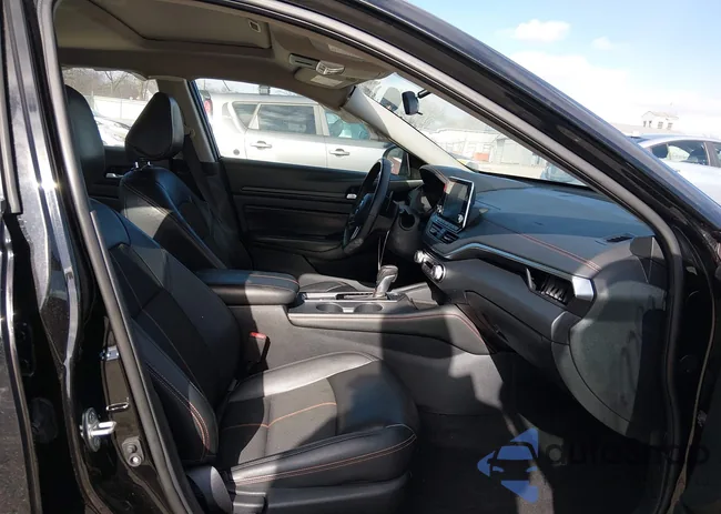 1N4BL4CWXKN317030: 44160099