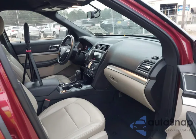 1FM5K8D84KGA75112: 44160104