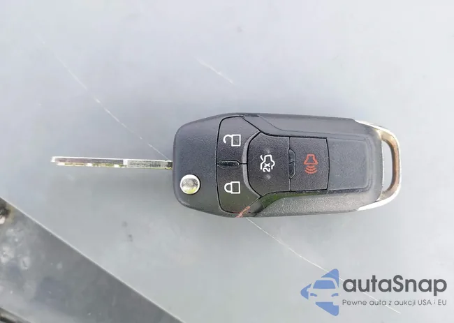 3FA6P0PUXER195438: 44160107