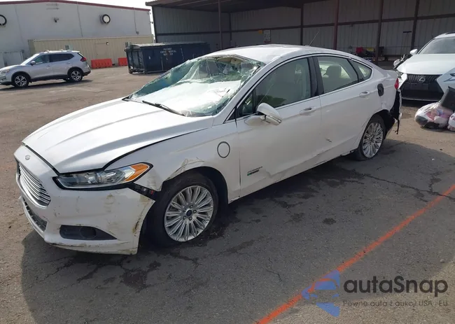 3FA6P0PUXER195438: 44160107