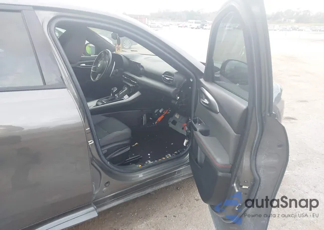 ZACPDFCW0R3A18647: 44160115