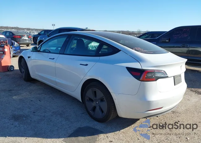 5YJ3E1EAXMF961380: 44160205