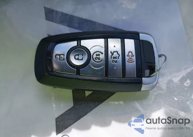 3FA6P0H92HR395843: 44160315