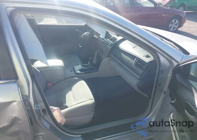 4T4BF1FK9CR201013: 44160319