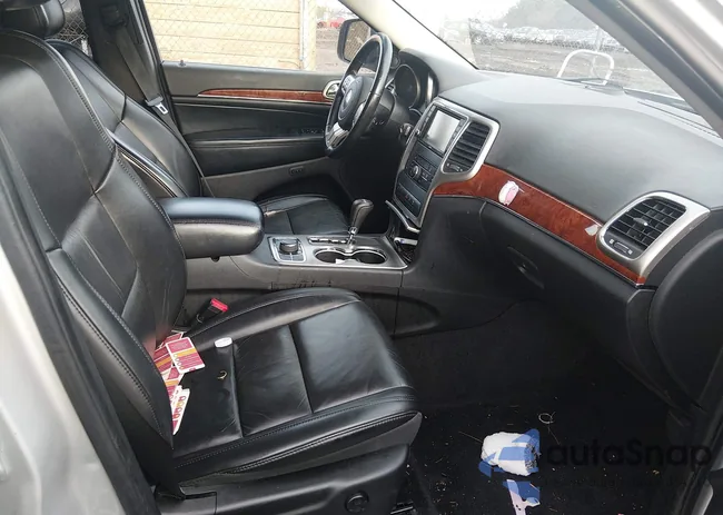 1J4RR5GG2BC556142: 44160403