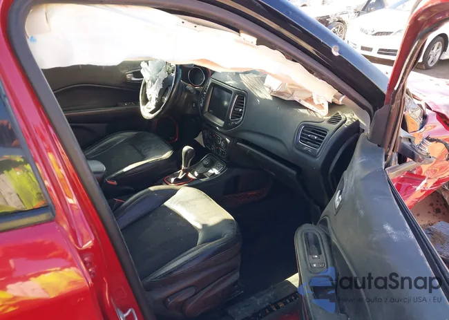 3C4NJDDB2JT231234: 44161460