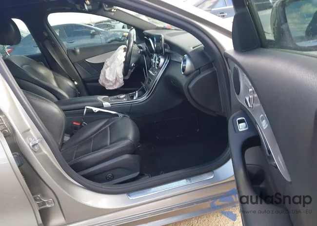 55SWF8DB8KU309933: 44161568