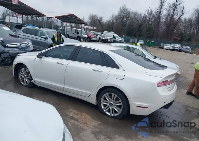 3LN6L2GK9GR614779: 44161580