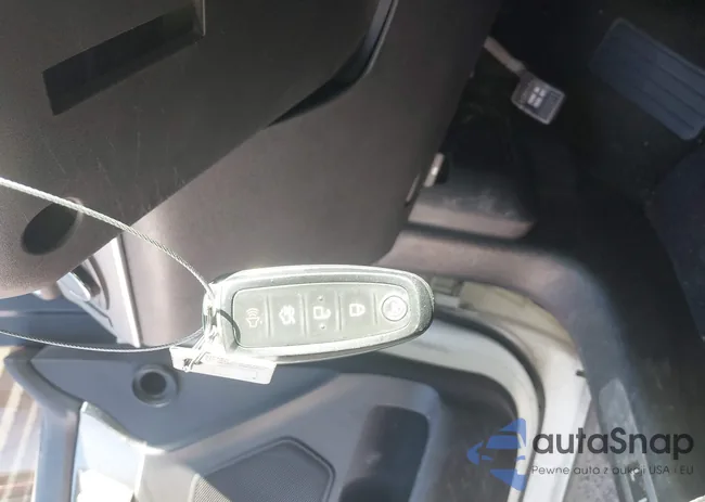 2LMDJ6JK2CBL16441: 44161599