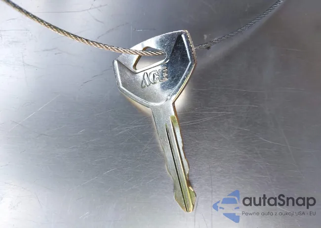 2P4GH25J8SR333992: 44161642