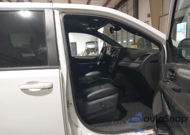 2C4RDGEG1JR337276: 44161656