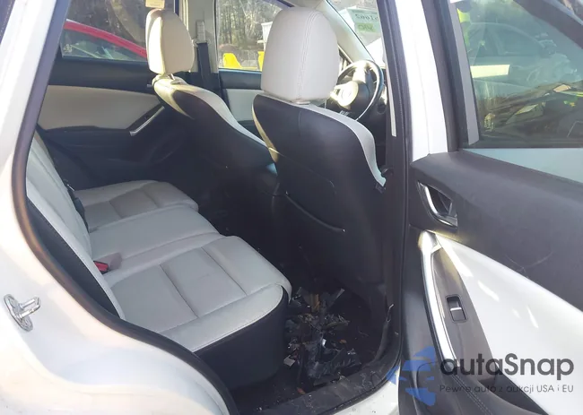 JM3KE4DY2G0704512: 44161662