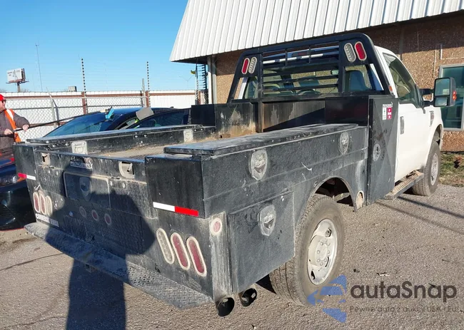 1FTSF21R08EA95271: 44161722