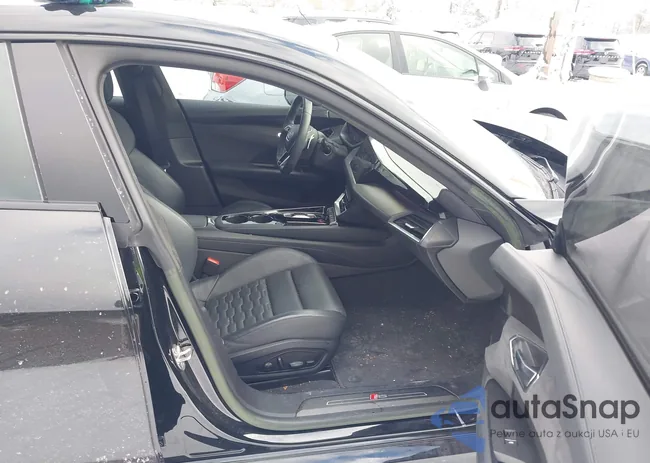 WAUBHBFW1P7900591: 44161858