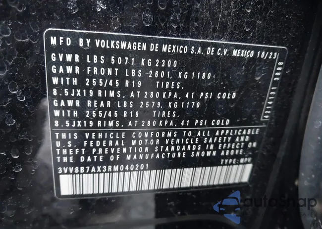 3VV8B7AX3RM040201: 44161873