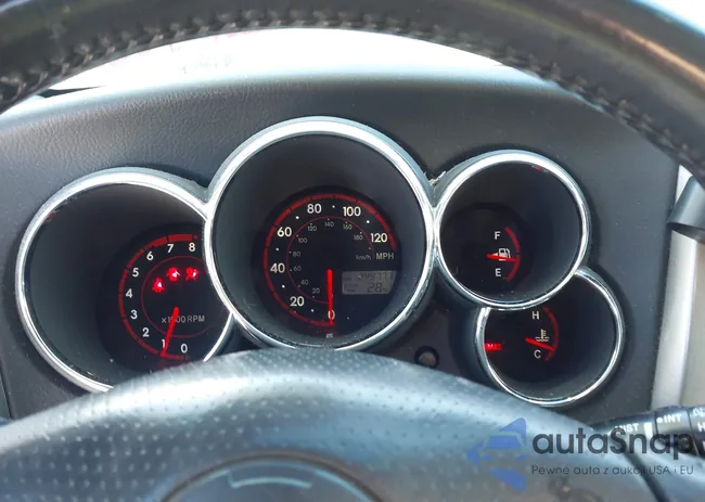 2T1KR32E05C470180: 44161891