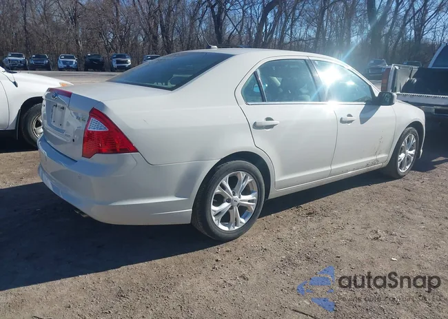 3FAHP0HAXCR246964: 44161943