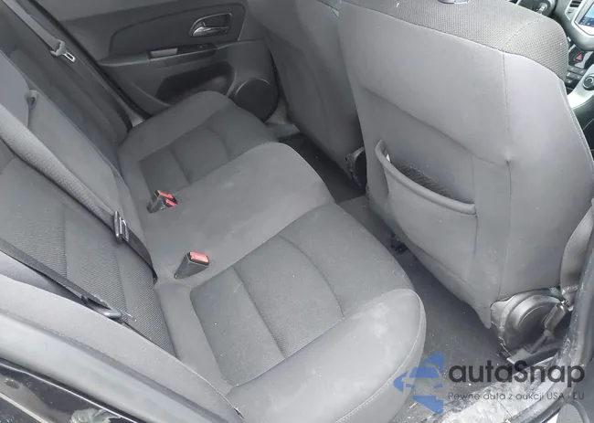 1G1PC5SB0E7328804: 44161954