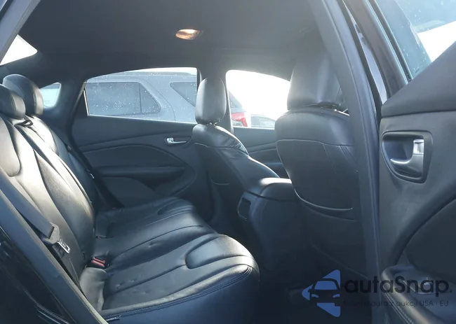 1C3CDFBB2GD578563: 44161965