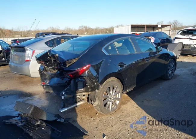 3MZBPACM8RM405121: 44161971