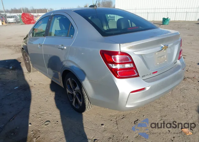 1G1JF5SB5J4132284: 44161976