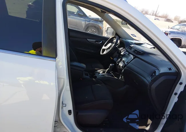 KNMAT2MT3KP510722: 44161979