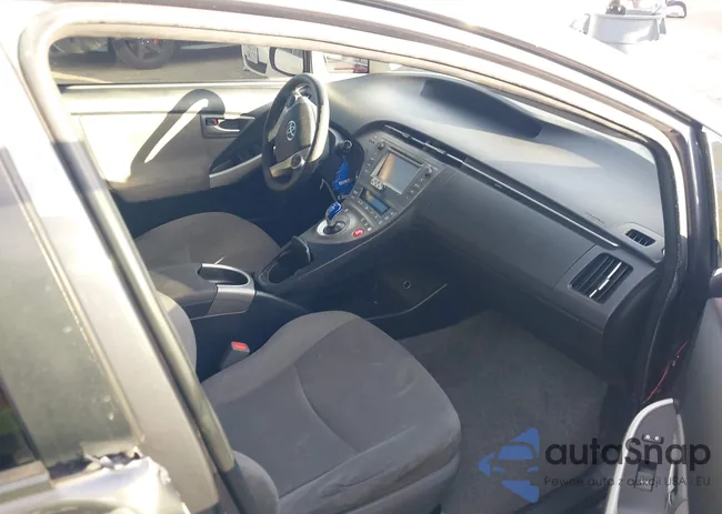 JTDKN3DU4F1944749: 44162031