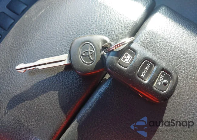 JTEBU14R640046476: 44162045