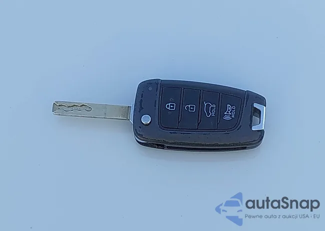 KM8K12AA3LU565053: 44161055