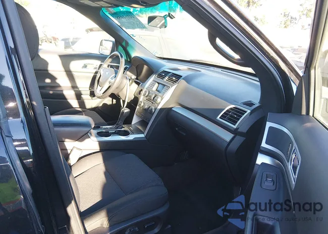 1FM5K7D88EGC23793: 44161058