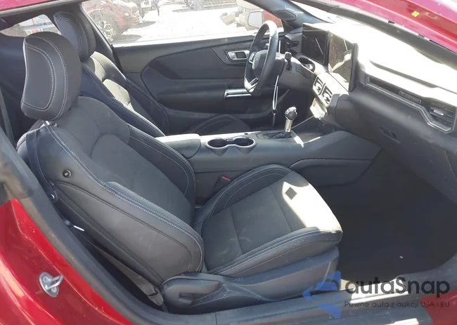 1FA6P8TH9R5141208: 44161063