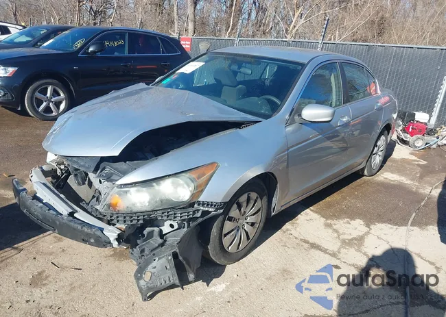 1HGCP26358A158007: 44161087