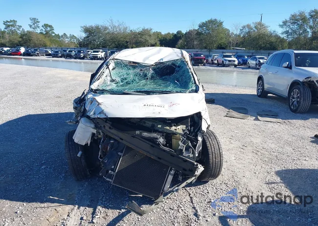 3N1CE2CP7GL366704: 44161092