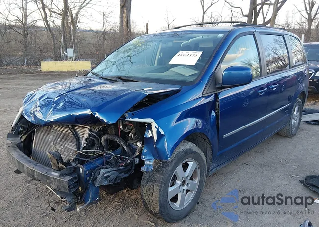 2D4RN5D15AR165237: 44161176