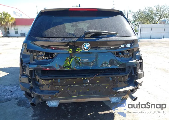 5UXKR2C55G0R69576: 44161180