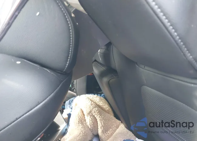 7FARW2H83KE014317: 44161195