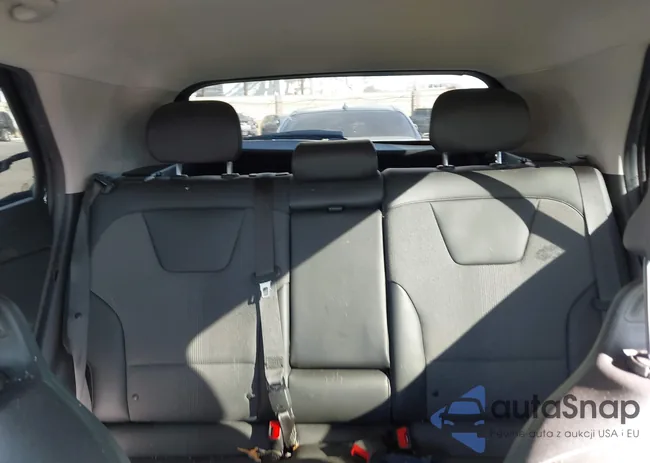 KNDCR3L10S5138751: 44161213