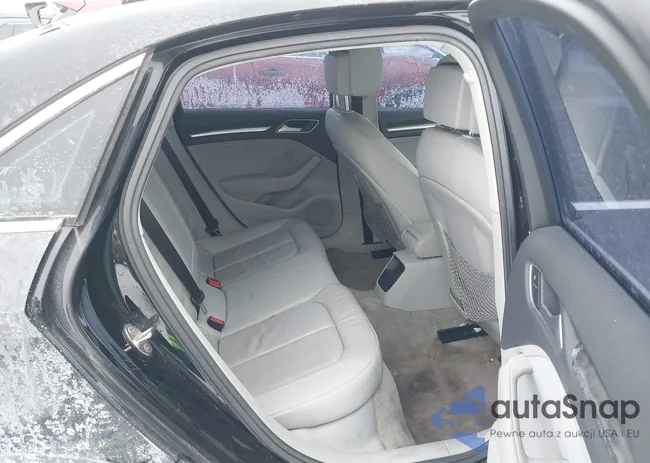 WAUACGFF4F1001815: 44162455