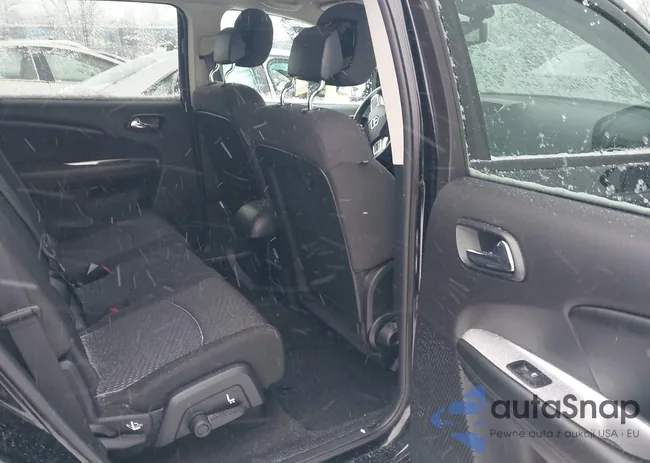 3C4PDCBG6ET219652: 44162463