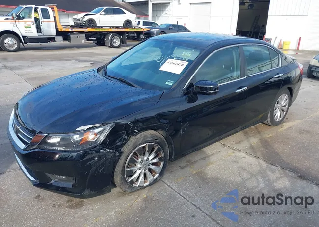 1HGCR2F76EA220684: 44162470